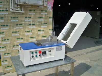 自動(dòng)涂覆烘干機(jī)實(shí)驗(yàn)室小型臺(tái)式涂布機(jī)